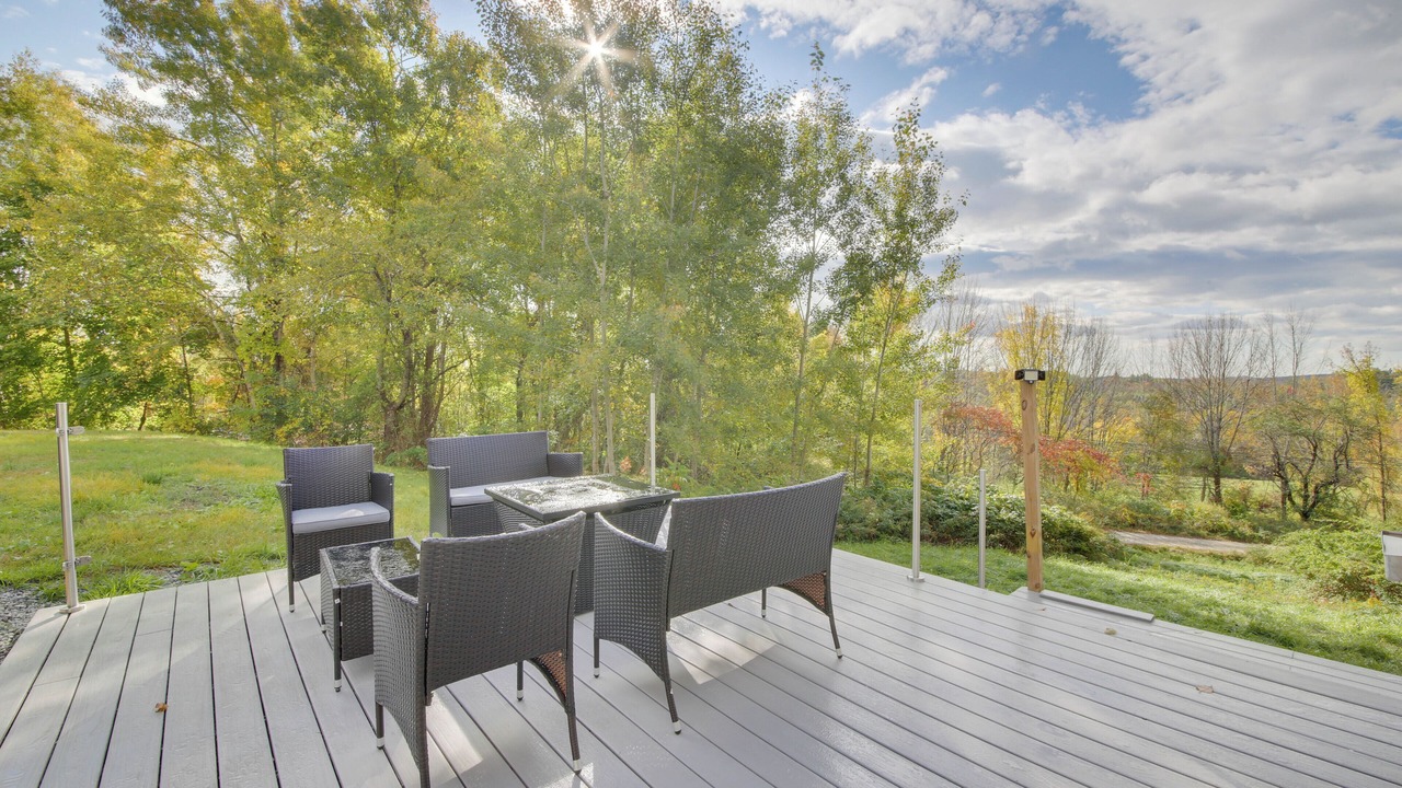 Photo of Patio Balcony in Winthrop