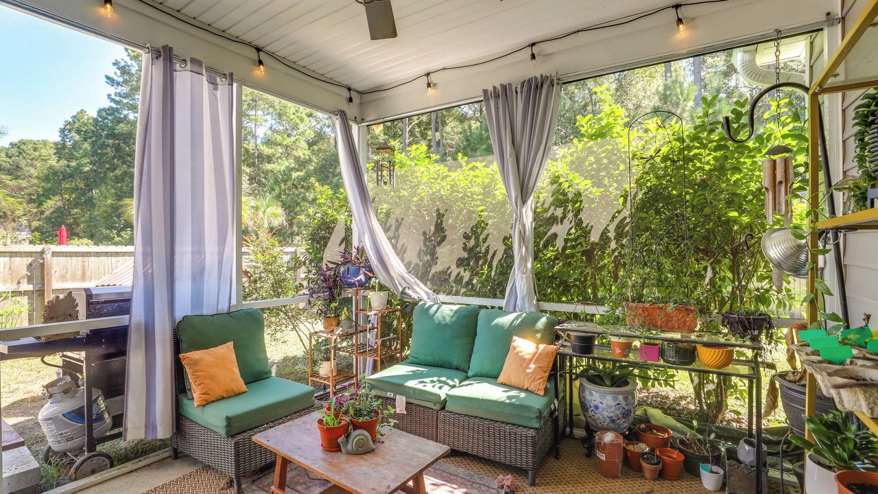 Photo of Patio Balcony in Moncks Corner