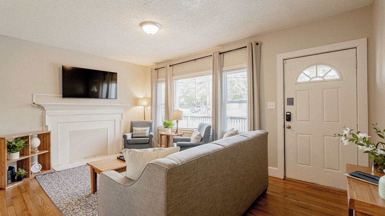 Photo of Livingroom in Columbia