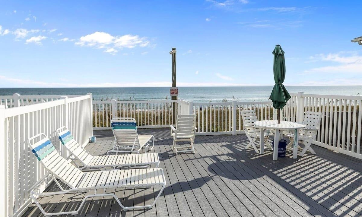 Photo of Others in Pine Knoll Shores