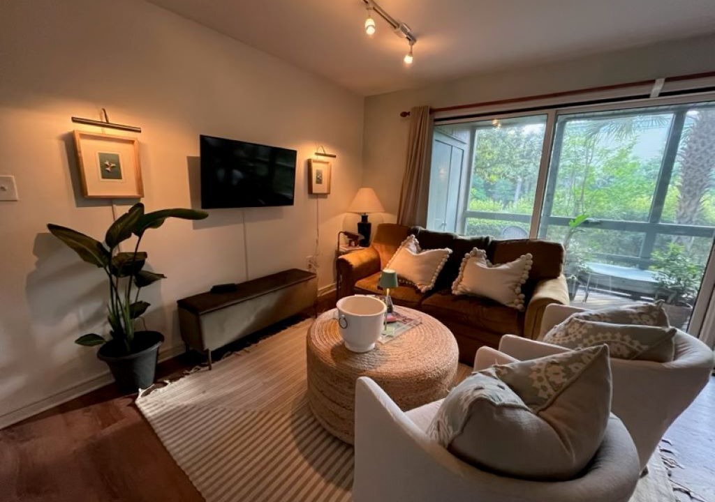 Photo of Livingroom in West Beach Village