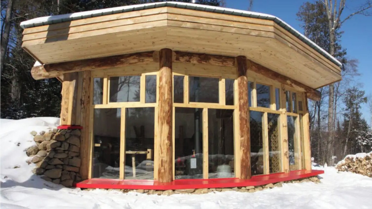 Photo of Outdoor in Lakeview