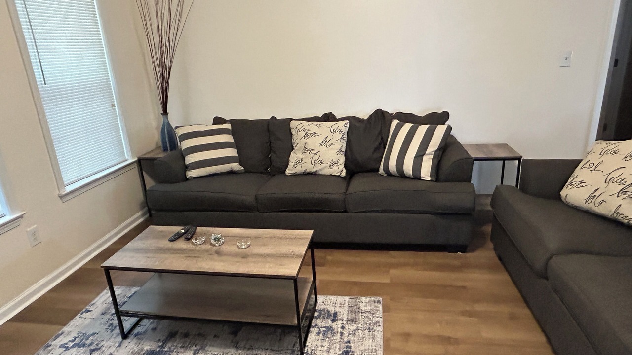 Photo of Livingroom in Huntcliff