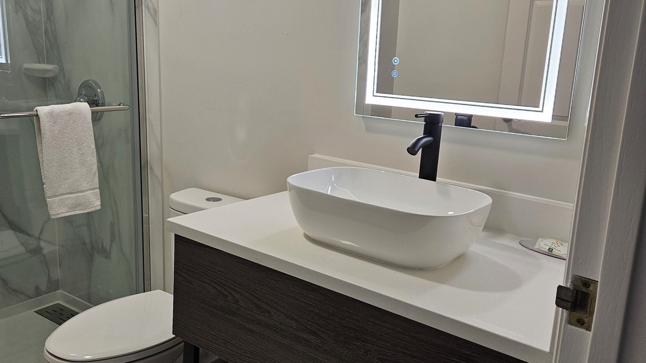 Photo of Bathroom in Harbison
