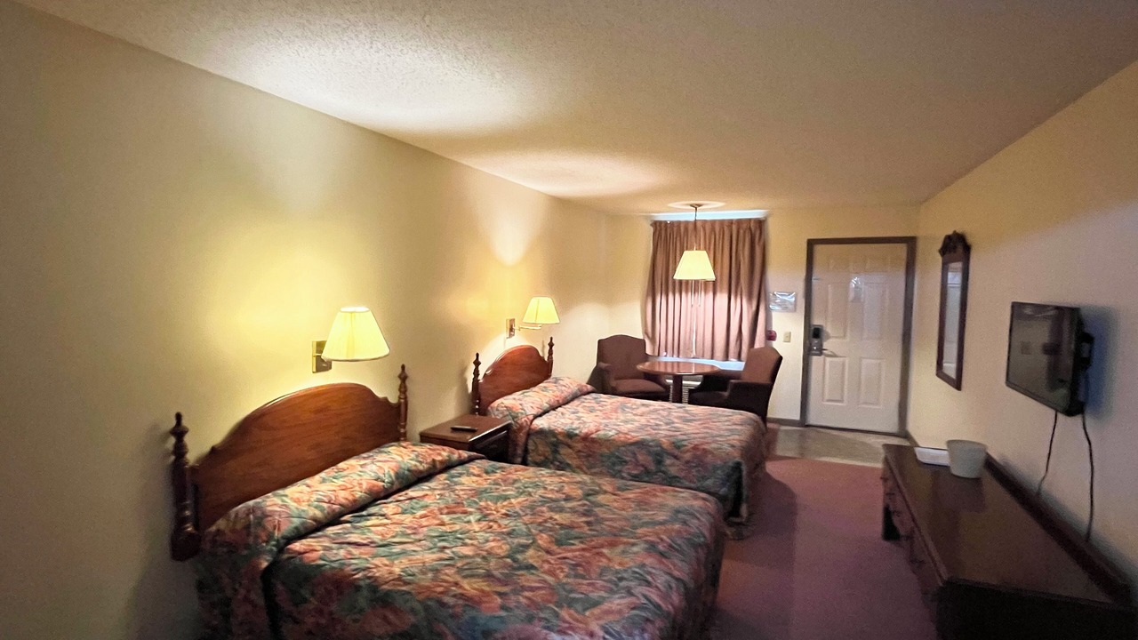 Photo of Bedroom in Mountain City