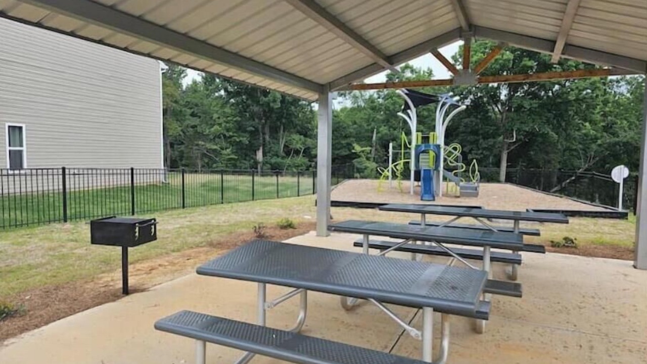 Photo of Outdoor in Paw Creek
