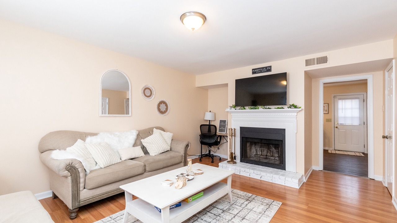 Photo of Livingroom in Nashville