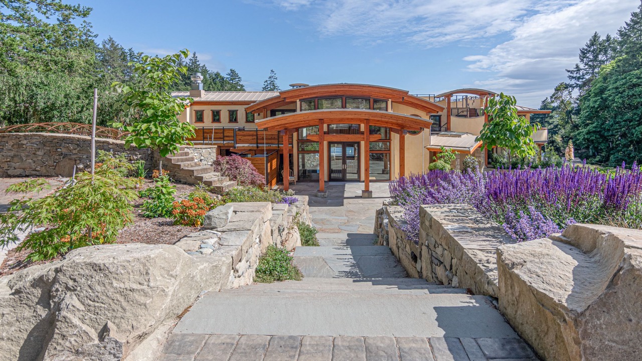Photo of Outdoor in Salt Spring Island