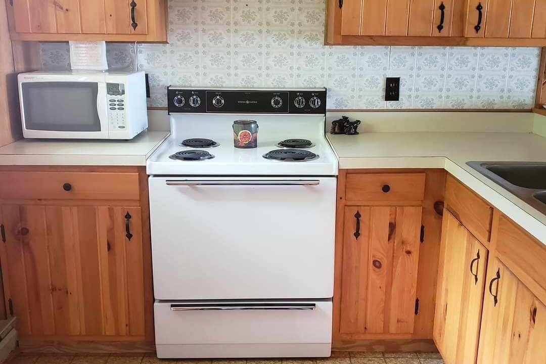 Photo of Kitchen in Portage Lake