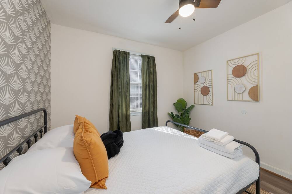 Photo of Bedroom in Rosewood