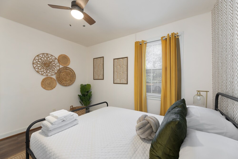 Photo of Bedroom in Rosewood