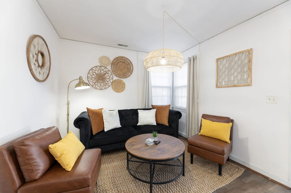 Photo of Livingroom in Rosewood