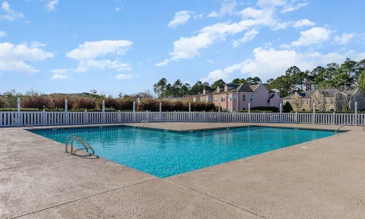 Photo of Outdoor in Red Hill