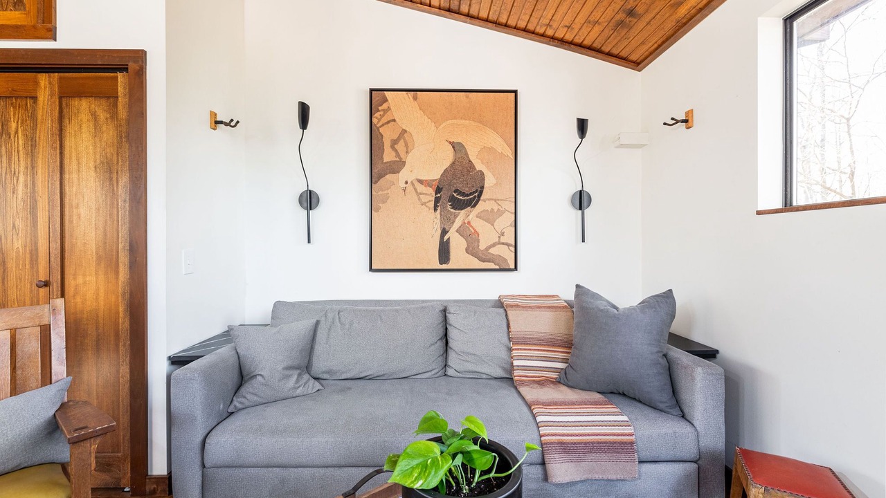 Photo of Livingroom in Ashland City