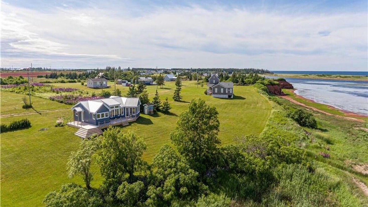 Photo of Others in Malpeque