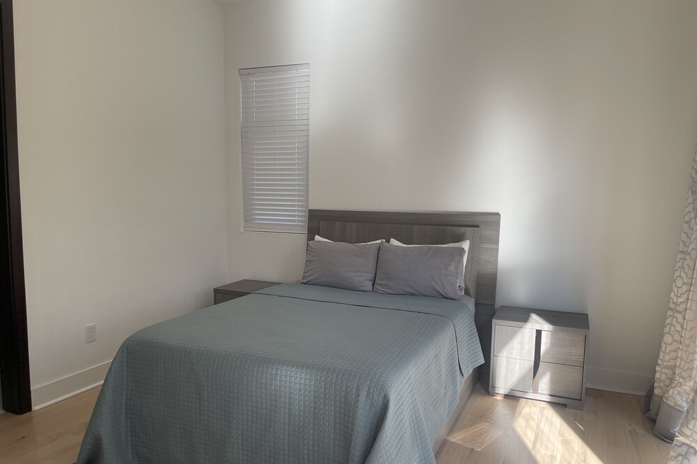 Photo of Bedroom in Sandy Springs