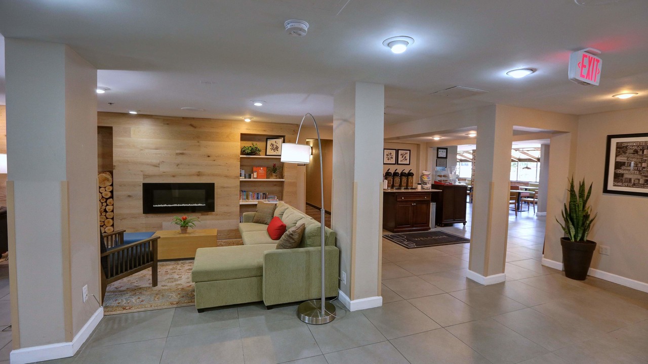 Photo of Livingroom in Paw Creek