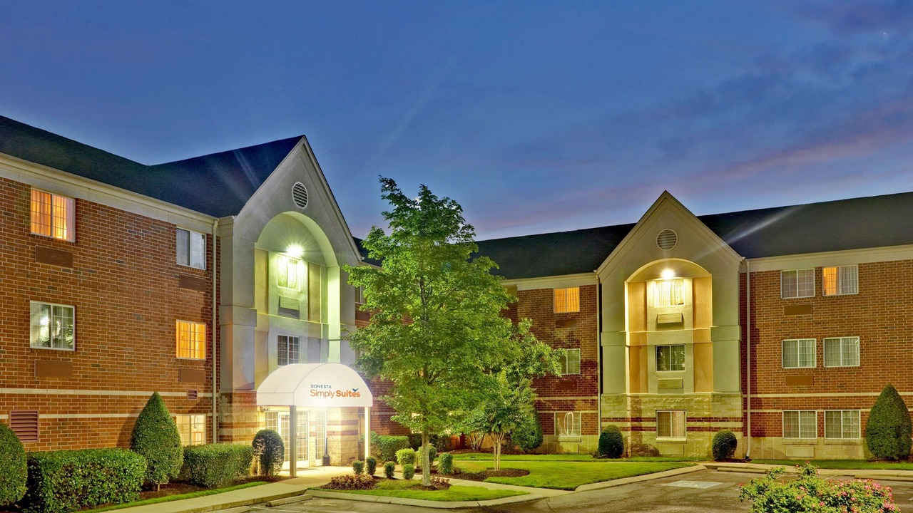Photo of Buildings in Brentwood