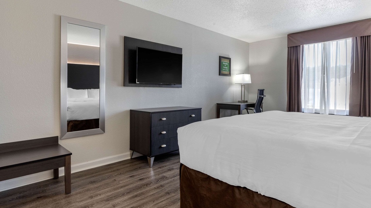 Photo of Bedroom in Red Hill