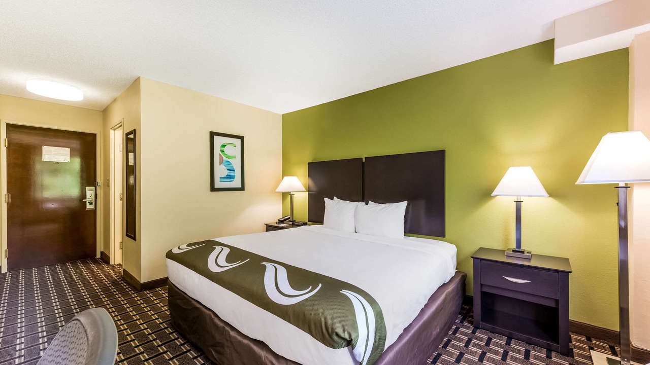 Photo of Bedroom in Huntersville