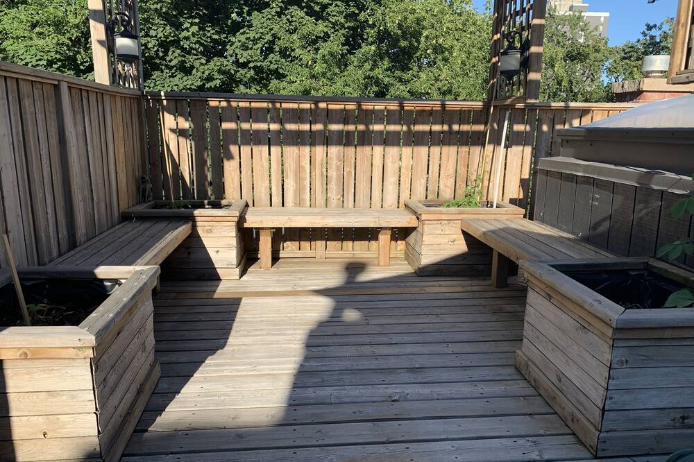 Photo of Outdoor in Midtown Toronto