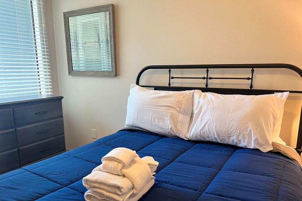Photo of Bedroom in Westside