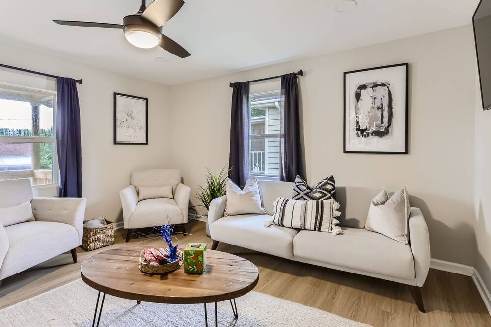 Photo of Livingroom in East Durham