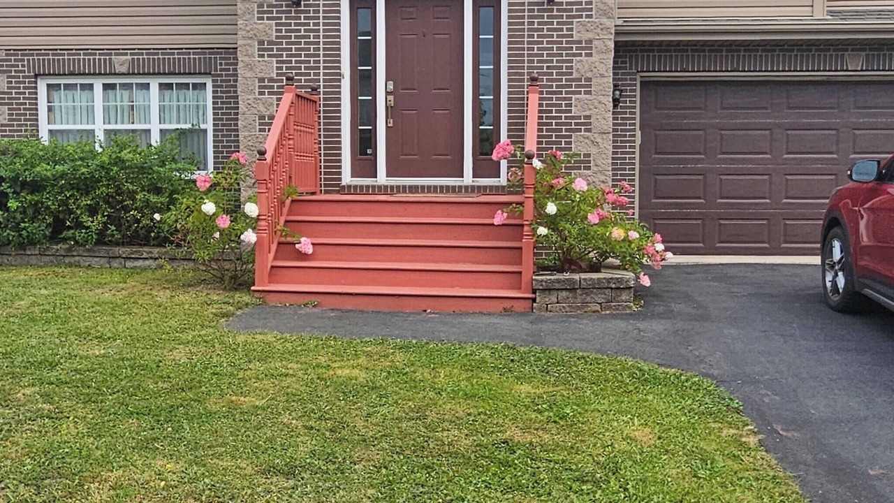 Photo of Outdoor in Eastern Passage