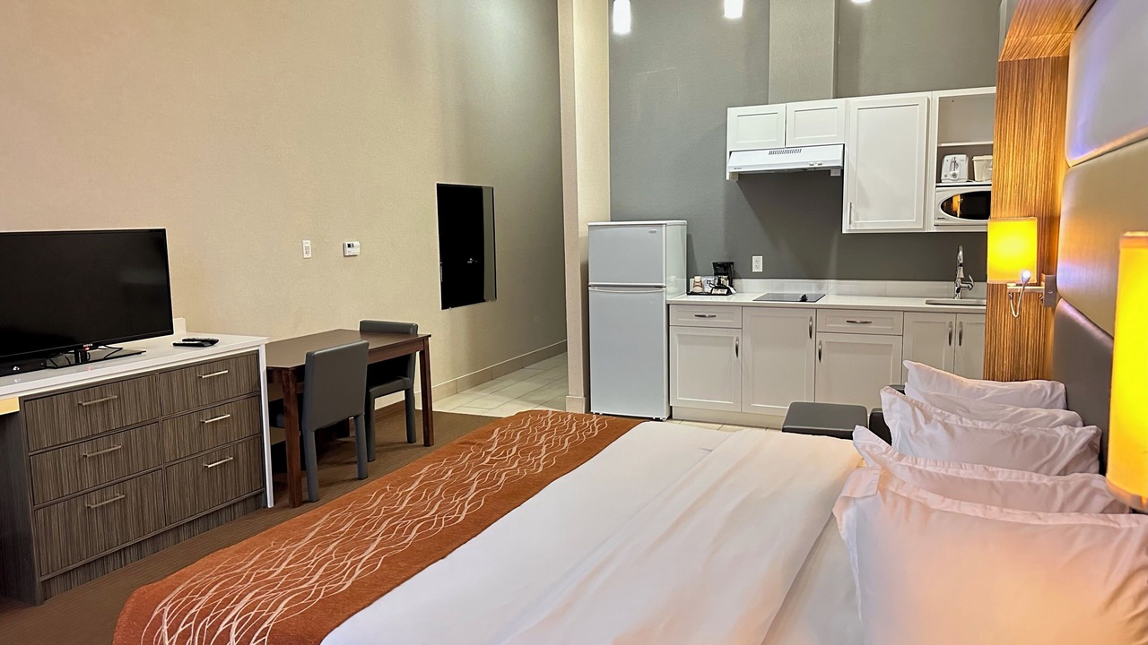 Photo of Bedroom in Fort Saskatchewan