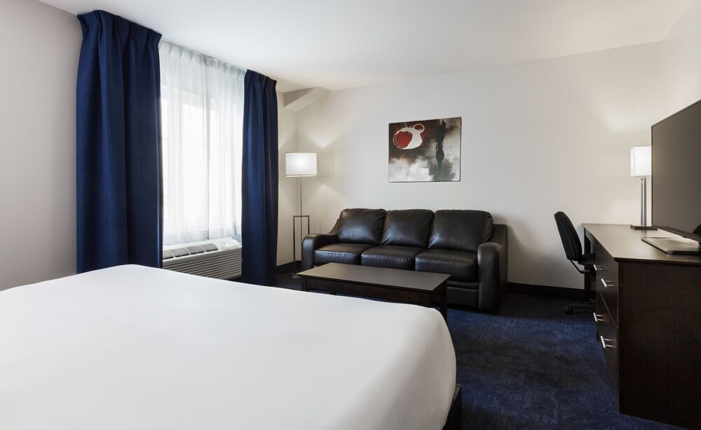 Photo of Bedroom in Saint-Eustache