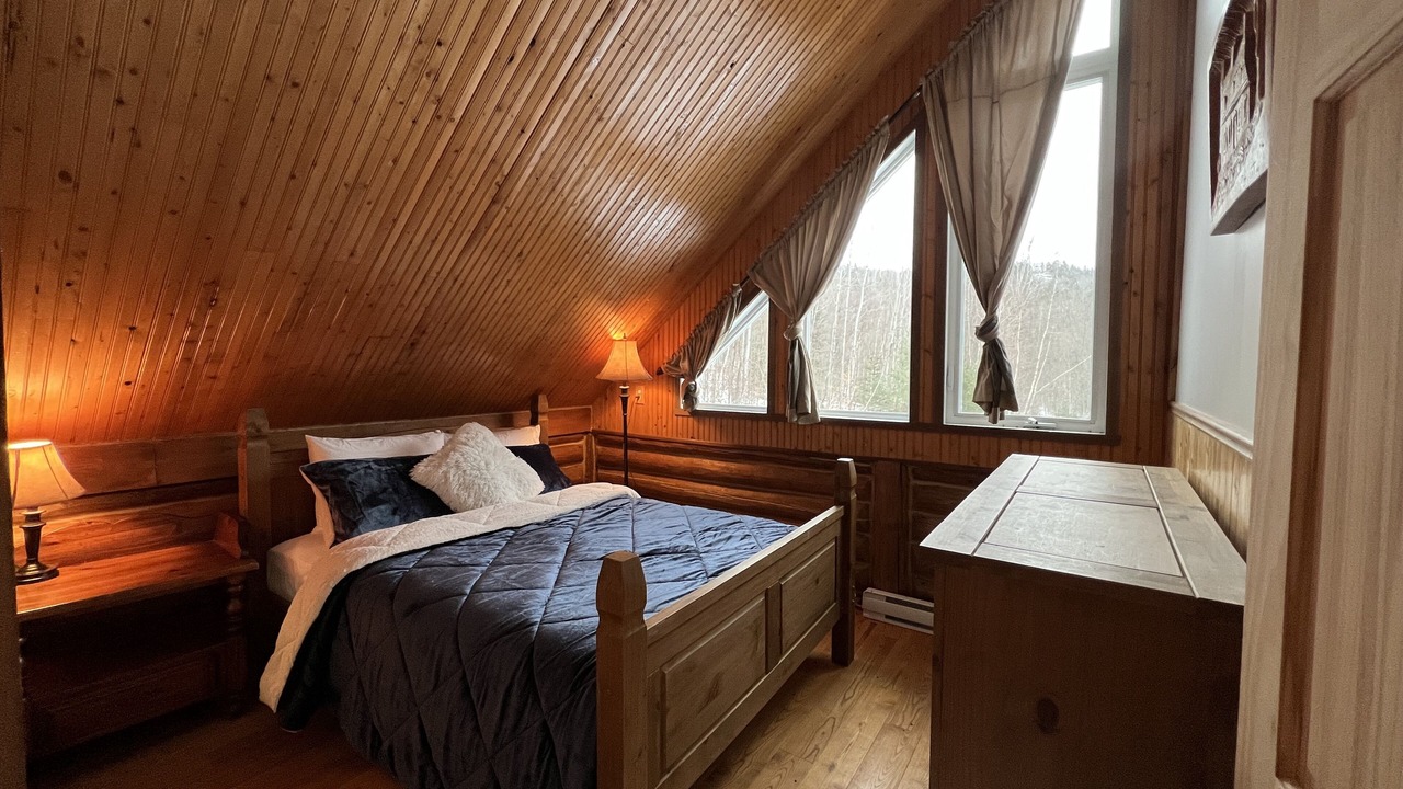 Photo of Bedroom in Mandeville