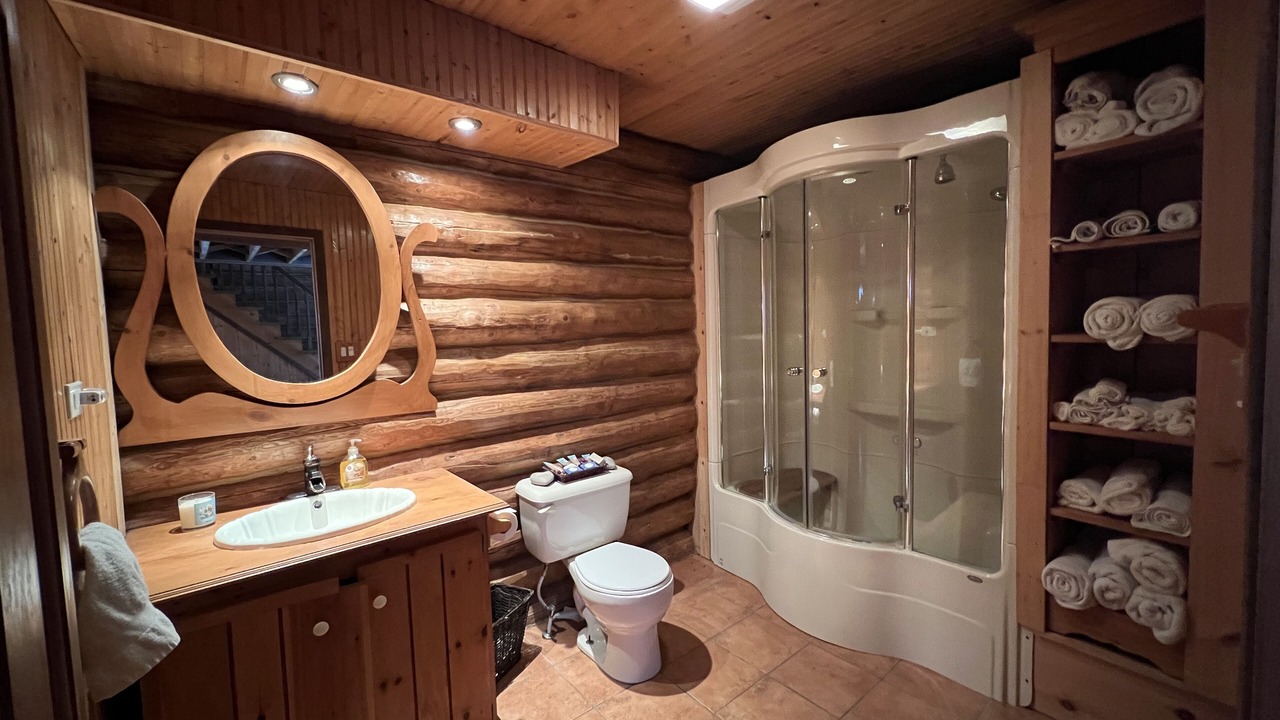 Photo of Bathroom in Mandeville
