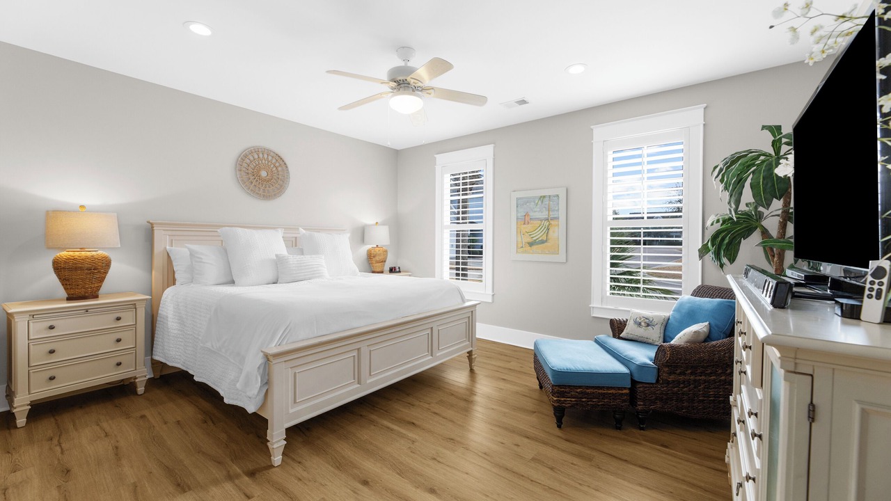 Photo of Bedroom in Windy Hill