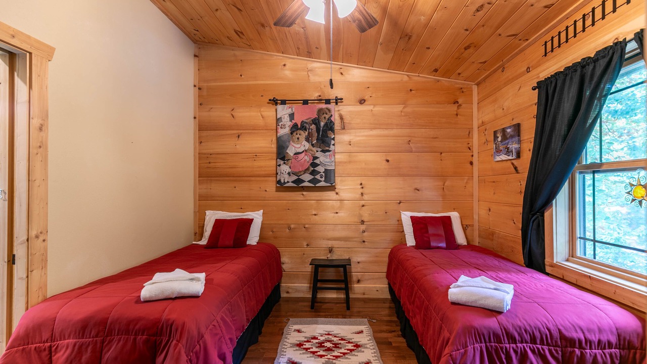 Photo of Bedroom in Frank