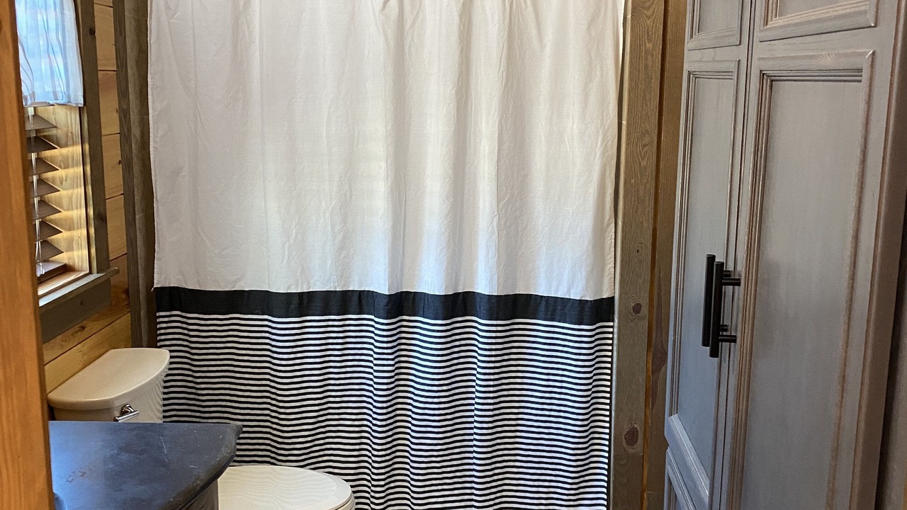 Photo of Bathroom in Russellville