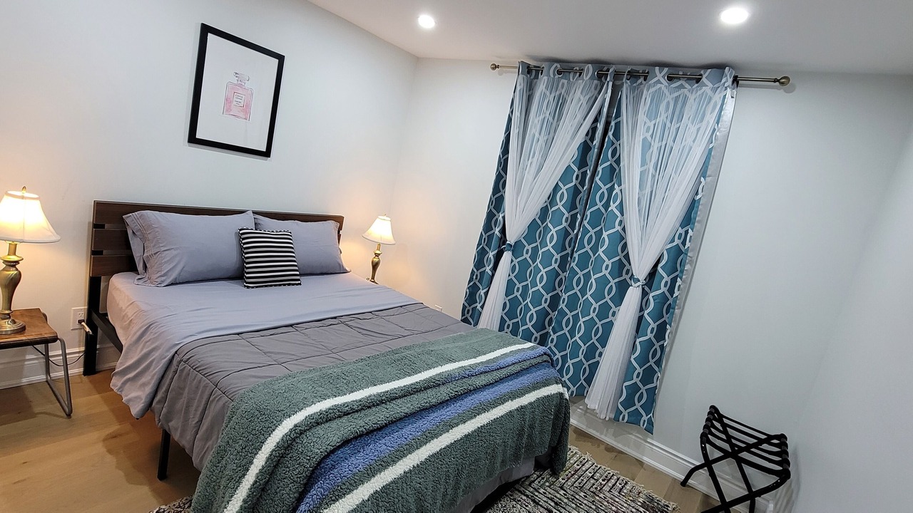 Photo of Bedroom in Mississauga