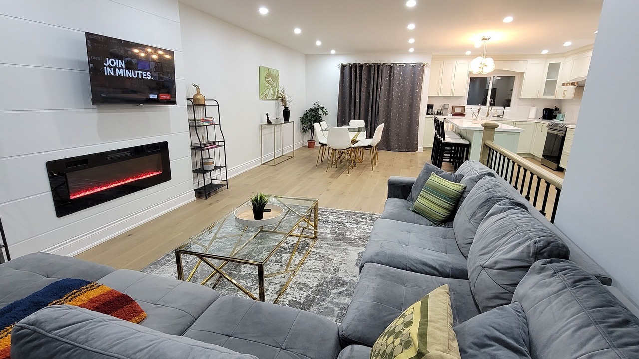 Photo of Livingroom in Mississauga