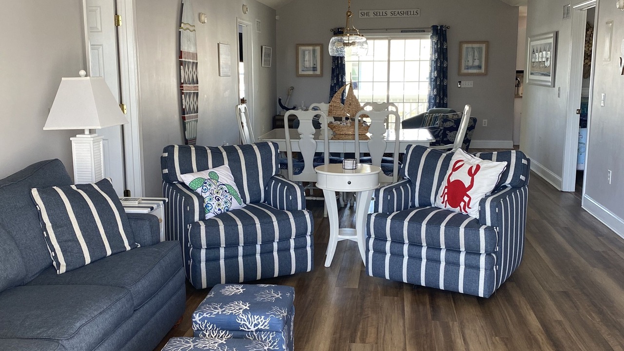 Photo of Livingroom in Cherry Grove Beach