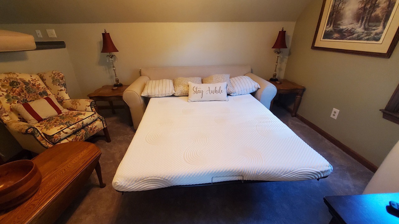 Photo of Bedroom in Westbrook