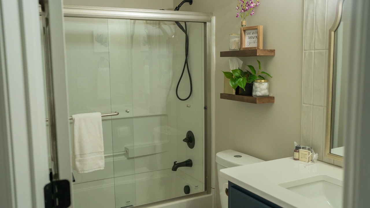 Photo of Bathroom in Northlake