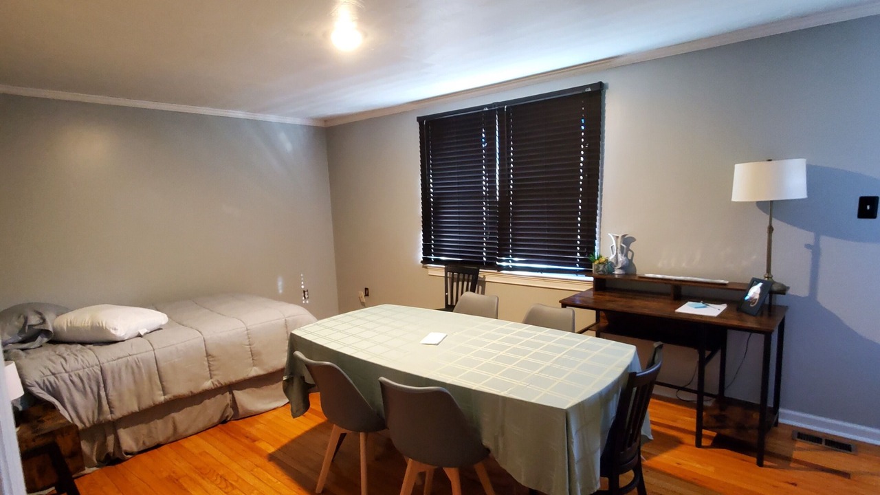Photo of Bedroom in Bristol