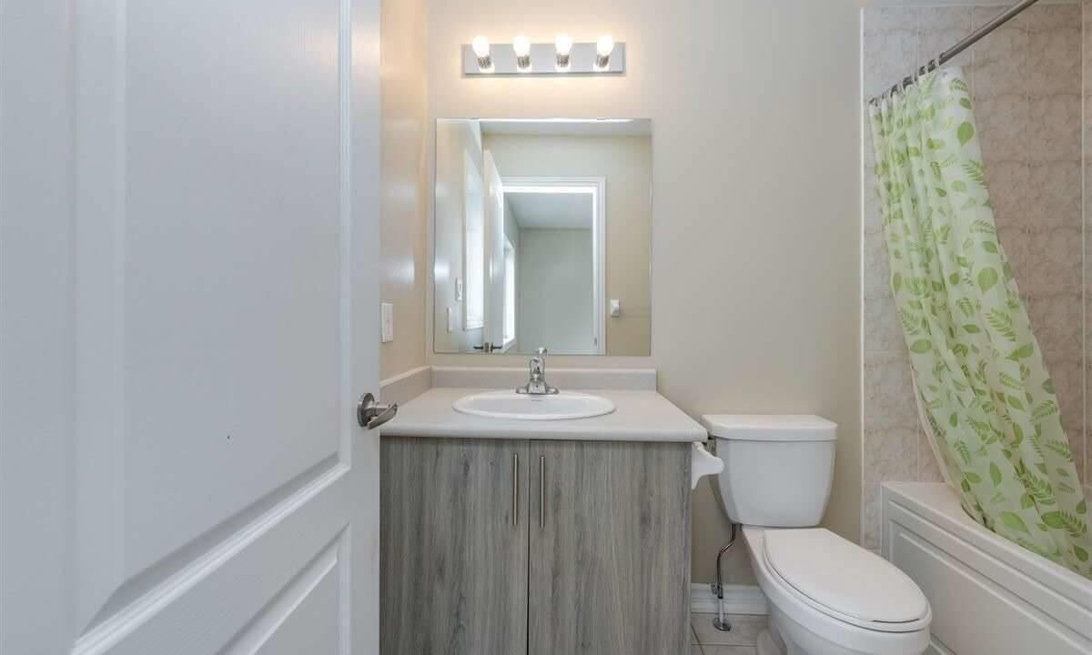 Photo of Bathroom in Essa