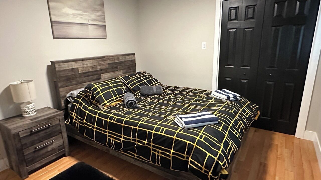 Photo of Bedroom in Grand Bend