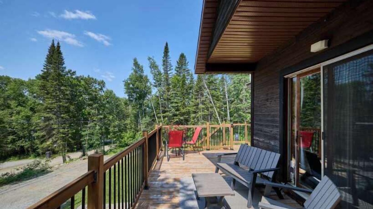 Photo of Patio Balcony in Pohenegamook