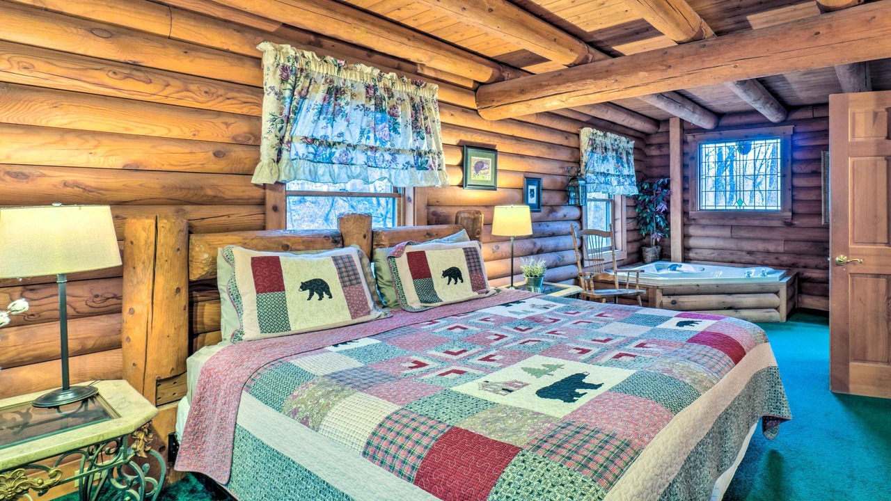 Photo of Bedroom in Gatlinburg