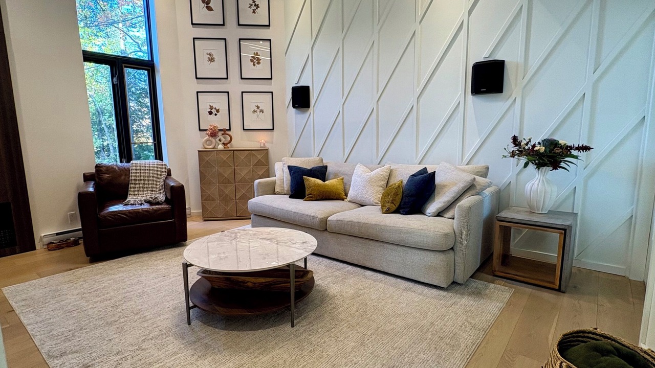 Photo of Livingroom in Sainte-Ann-des-Lacs