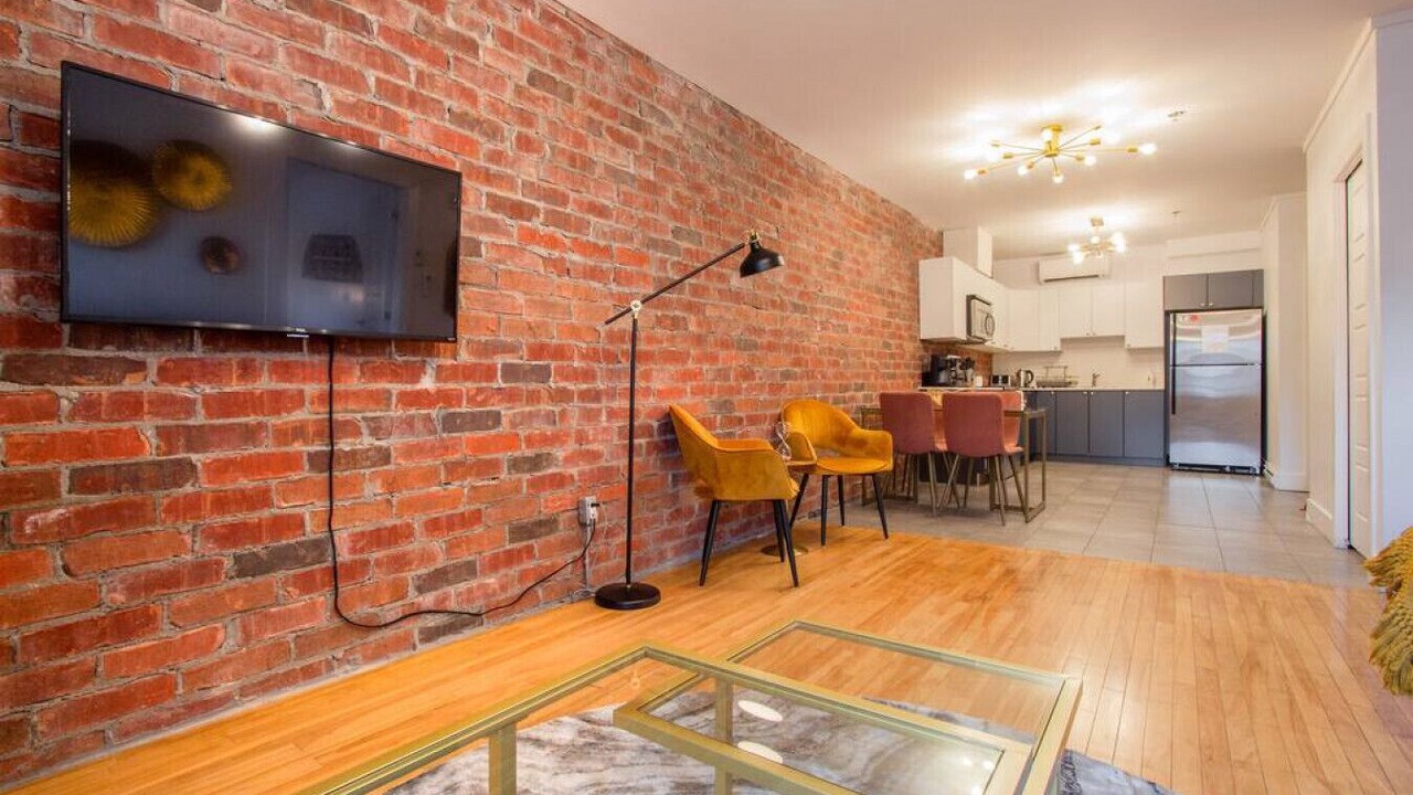Photo of Livingroom in Plateau Mont Royal