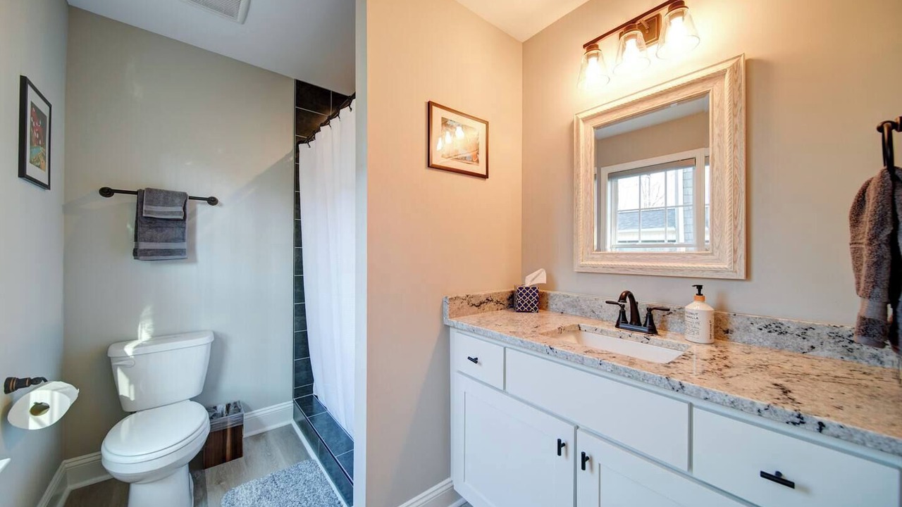 Photo of Bathroom in Southmont