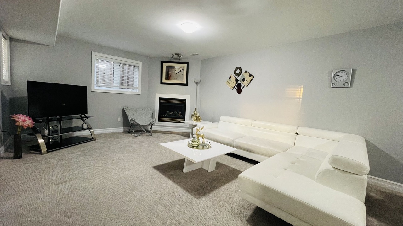 Photo of Livingroom in Leamington