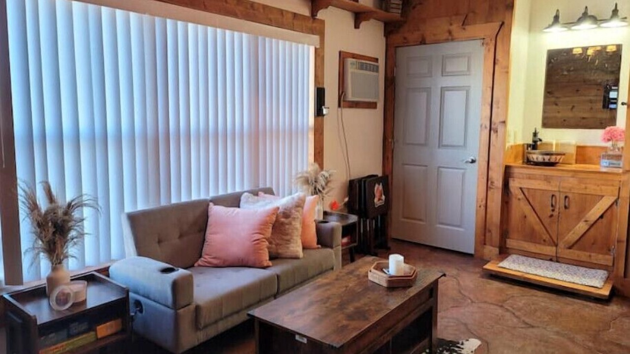 Photo of Livingroom in Comer